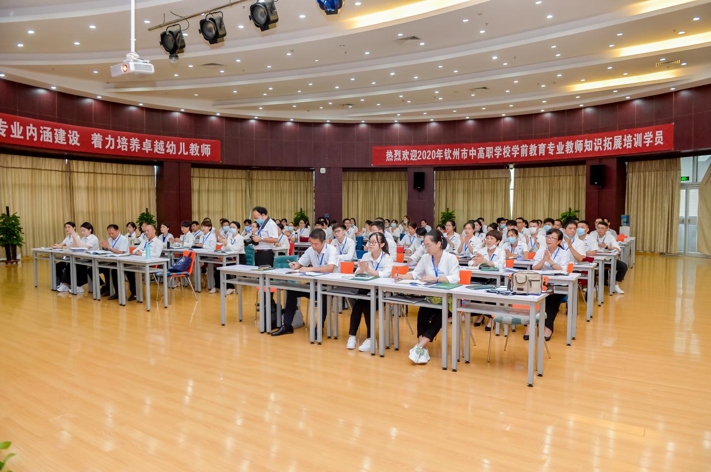 说明: _LXM1265 说明: _LXM1265